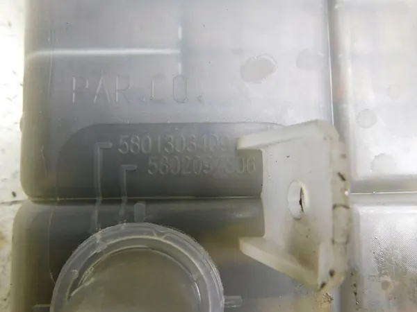 Ausgleichsbehälter 5801303409 - Iveco DAILY IV 11-14 V 14-21 2.3 HPI image 8