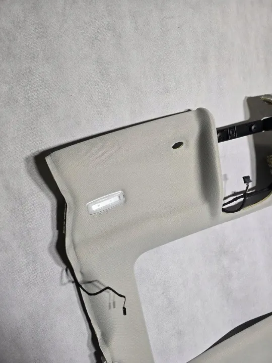 Plafonnier Audi A8 D2 OEM 4H0867505J - Occasion image 3
