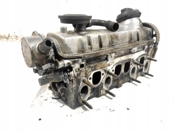 Cabeça motor Volkswagen OEM 038103373E usada image 4