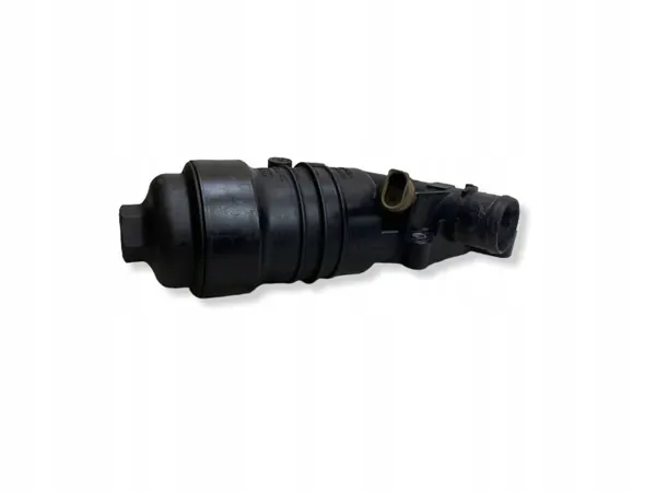 Audi Oljefilterbas OEM 059115389 - Begagnad image 3