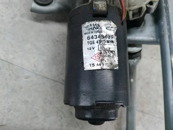Fiat Doblo vindrutetorkarmekanism OEM 64343499 image 3