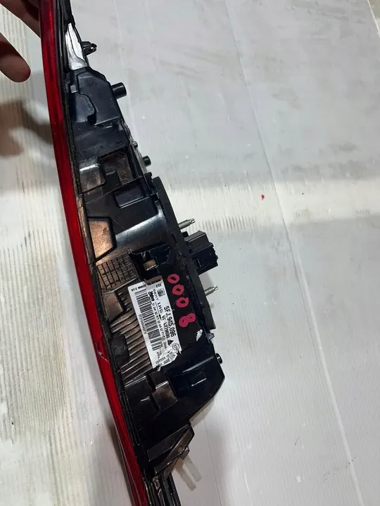 SEAT TARRACO Luz Trasera Derecha 5FJ945096A image 3