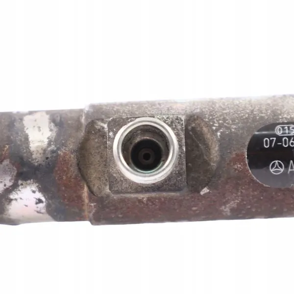 Injectorenrail Mercedes Sprinter 2.2CDI A6460701895 image 9