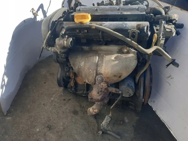 Opel X16XEL 1.6 16v kale motor voor Astra II G image 4