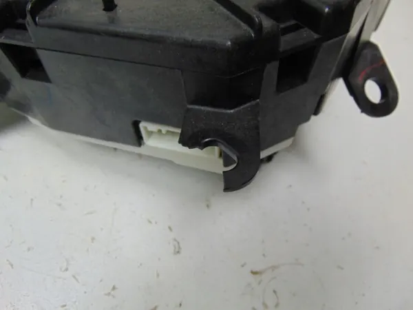 Pantalla Head-Up Toyota Prius III OEM 83108-47020-D image 6
