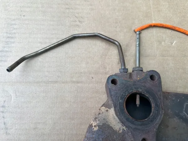 Coletor de escape RENAULT MEGANE III 1.6 DCI 8200921749 image 2