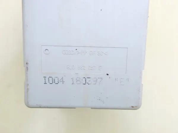 Bomba de Fechadura Central Audi A3 S3 8L A4 S4 B5 OEM image 3