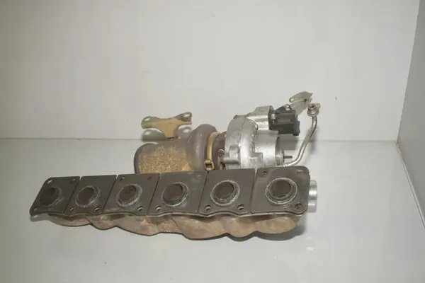 Turbo BMW OEM 11657583904 pour X6 3.0L 2010 image 4