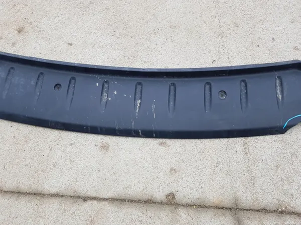 Dodge Ram 09- Frontstoßstangen-Deflektor OEM CH1090133PP image 3