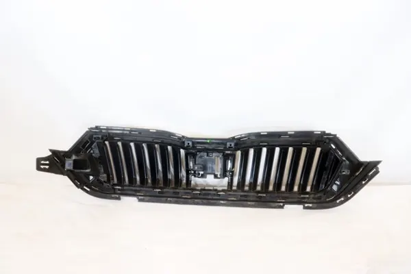 Skoda Octavia Mk4 IV Grill Chrome OEM 5E3807724 image 8