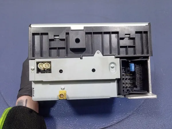 Rádio Mercedes B-Class W245 OEM A1698705494 image 7