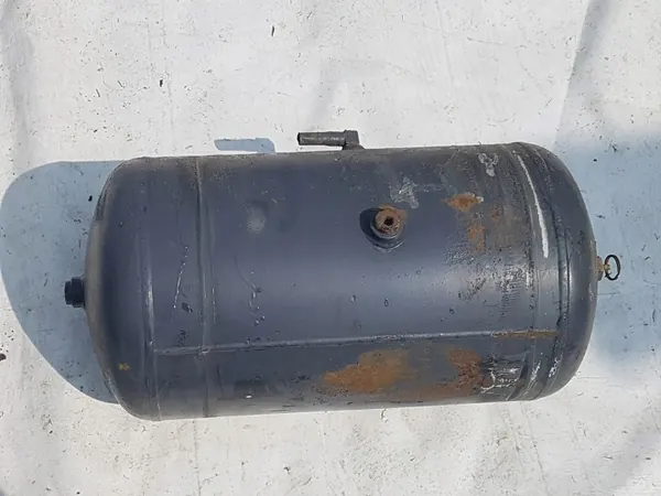 Tanque de ar DAF 1696171 36L - Peça OEM usada image 3
