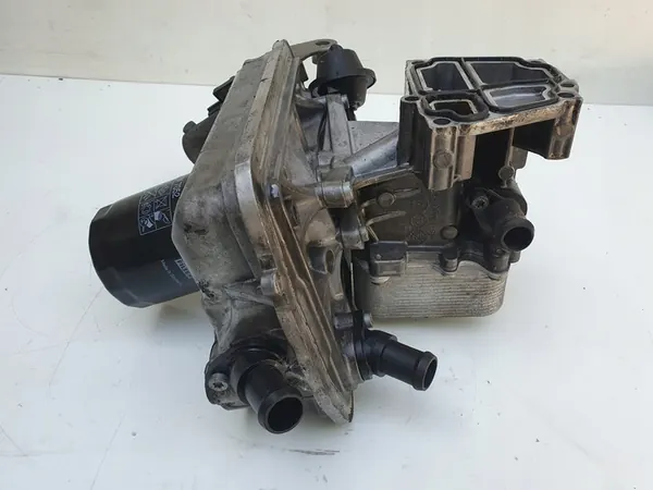 VW T5 T6 MULTIVAN 2.0 TDI Öljynsuodattimen Perusta 03L115512D image 4