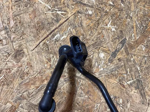 Manguera de vacío OEM 95B611931AA para Porsche Macan image 4