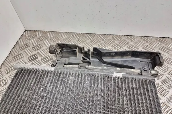 Ilmastointijäähdytin BMW 3 COUPE (E46) 2002 image 2