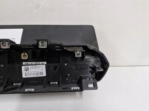 Peugeot 2008 II näyttöruutu OEM 9838129680 image 7