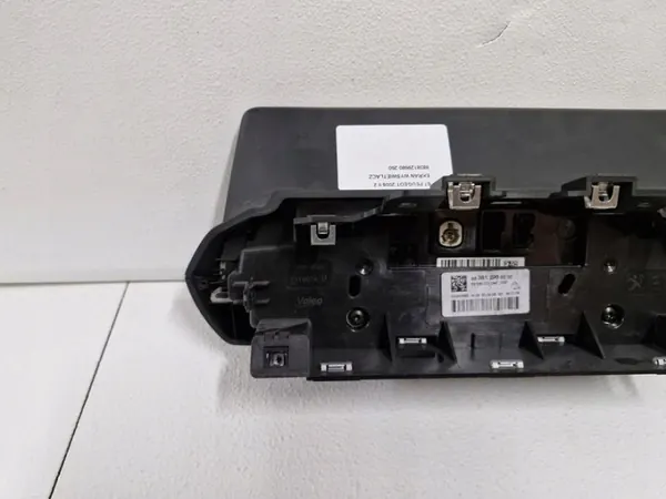 Peugeot 2008 II näyttöruutu OEM 9838129680 image 8