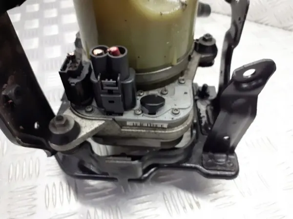 Bomba de direção elétrica Volvo V50 2.4 20V OEM image 3