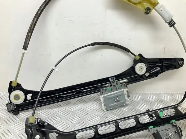 Elevador de Janela Direito Audi TT 2006-2014 8J0837462E image 6