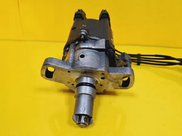 Bobine d'allumage OEM DRC80812 pour Toyota Corolla E10 image 3