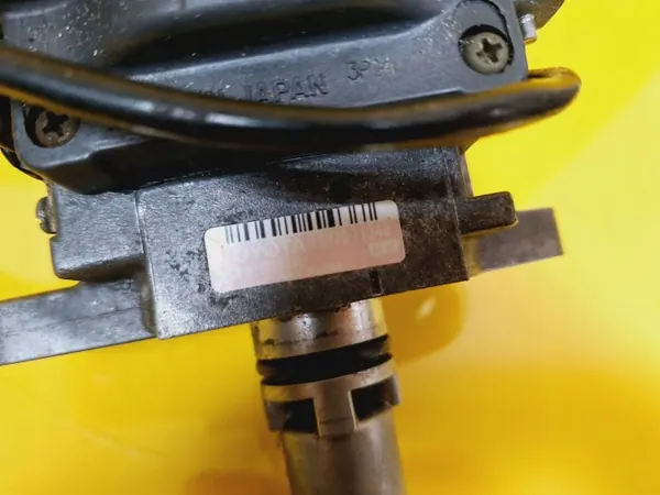 Bobine d'allumage OEM DRC80812 pour Toyota Corolla E10 image 6
