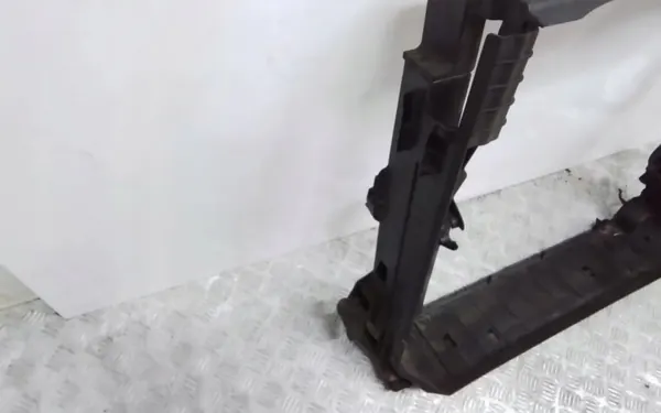 Mittdel framsätes bälte BMW X5 E70 OEM 7586775 image 5