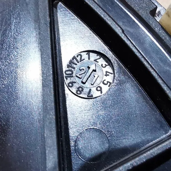 OEM A0008880500 Lämmitettävä Distronic Embleemi Mercedes GLC image 7