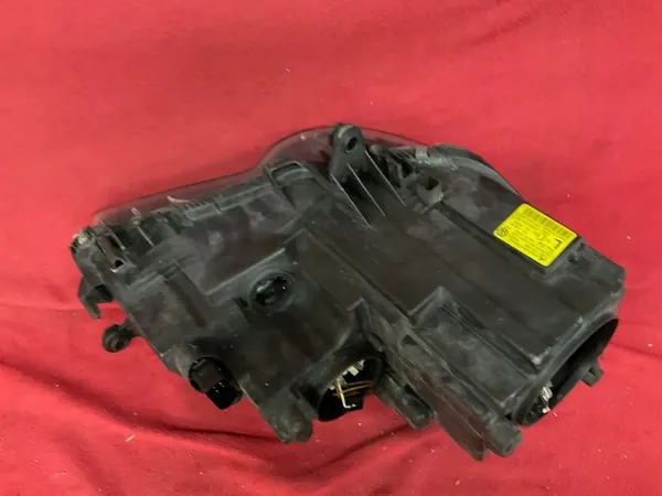 VW Touran Lift Vasemman Puolen Lamppu Musta Linssi 1T1941005C image 7