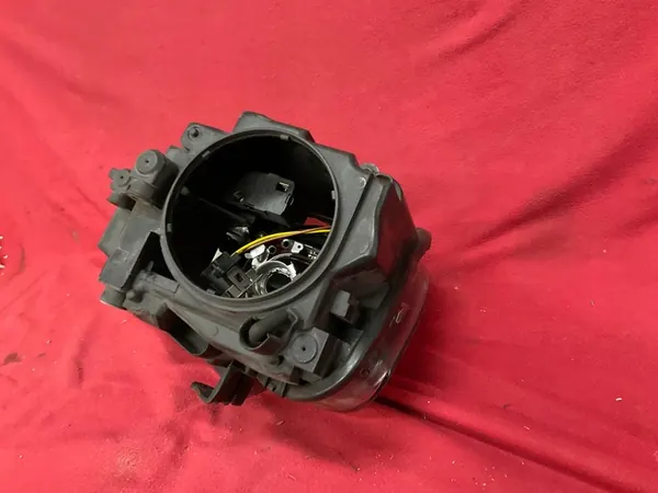 VW Touran Lift Vasemman Puolen Lamppu Musta Linssi 1T1941005C image 8