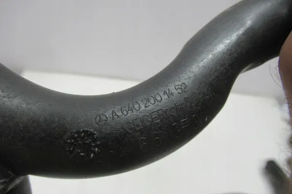 MERCEDES W169 2.0 CDI Waterleiding A6402001452 image 4