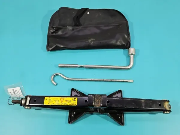 Macaco trapezoidal usado para Honda CR-V II image 2