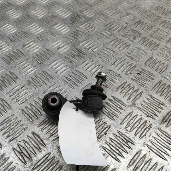 Taka-Oikea Stabilointilinkki OEM B2320231 Honda Civic image 3