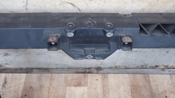 Voorste brace OEM PAS PRZEDNI WZMOCNIENIE Mitsubishi Colt image 4