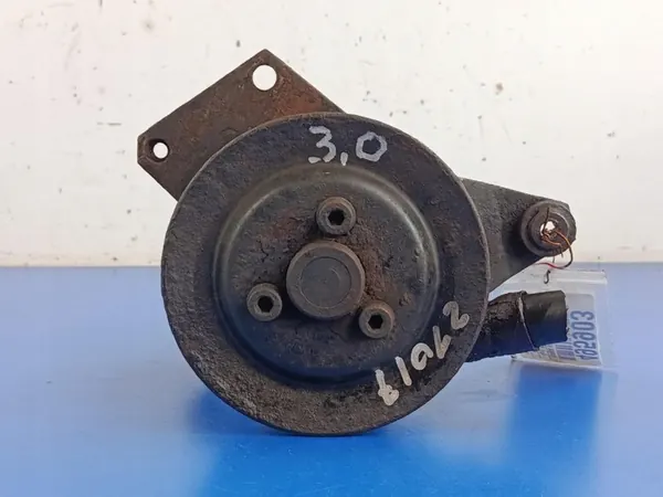 AUDI 80 B4 1.9TDI Bomba de Direção Assistida 050145155A ZF image 2