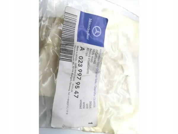 Junta de aceite Mercedes-Benz OEM A0239979547 - Usado image 10
