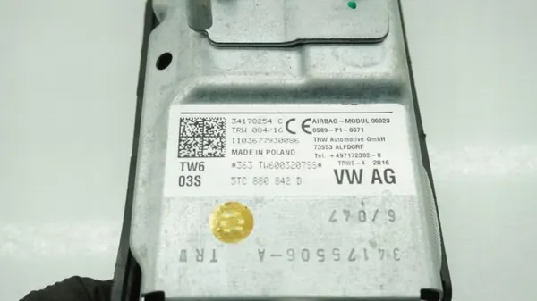 Airbag Genou OEM 5TC880842D pour VW Tiguan II image 3