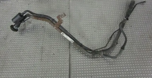 Kraftstoff-Einfüllschlauch Jeep OEM 52059821Al image 2