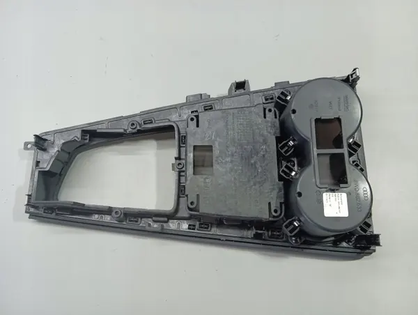 Tunnelrahmen Audi A4 B9 OEM 8W1864261E - Gebraucht image 4