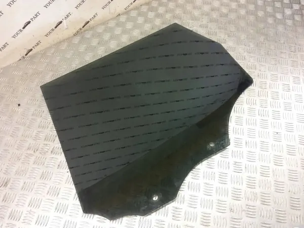 Ventana Trasera Land Rover OEM SKE28512 - Lado Derecho image 9