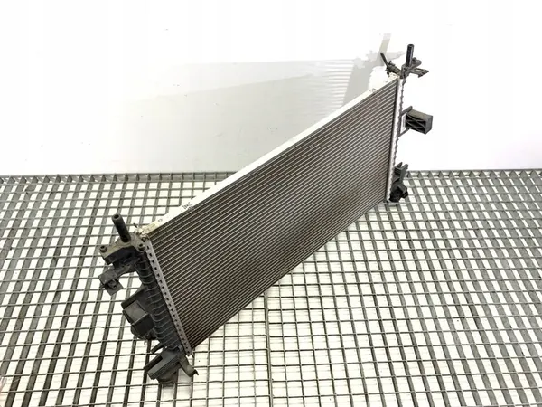 Radiador de agua Ford C-Max II 1.6 105CV BV61-8005-AD image 2