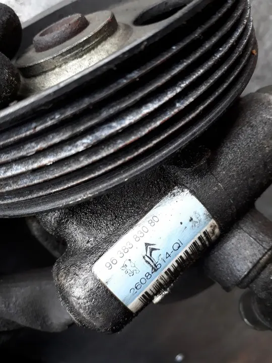 Servostyrningspump Peugeot Partner 1.9 D OEM 9638383080 image 3