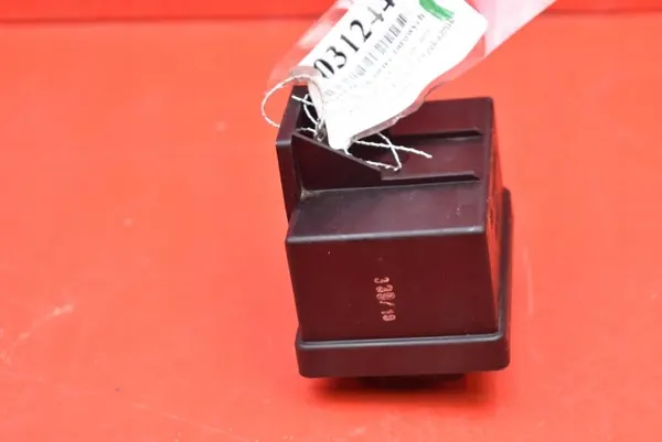 Kaasulähettimen rele 55233720 Alfa Romeo 159 1.9 JTD image 6