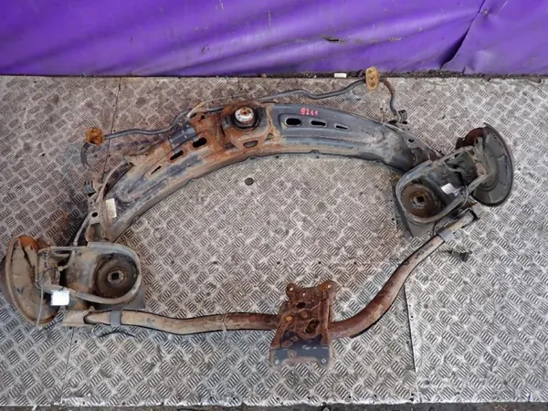 Viga do eixo traseiro OEM Zawada-375493- Mercedes B-Class image 2