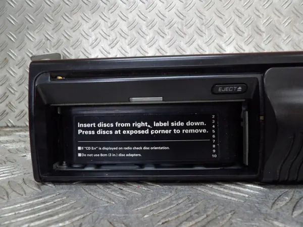 Jeep Grand Cherokee WJ CD-wisselaar P56042129AI image 4
