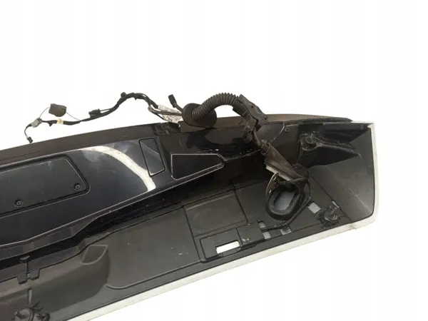 Spoiler de porta-malas Land Rover OEM GJ3214B562AAC image 8