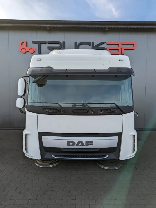 Cabina DAF XF 106 - OEM XF 106 Estado Usado image 3