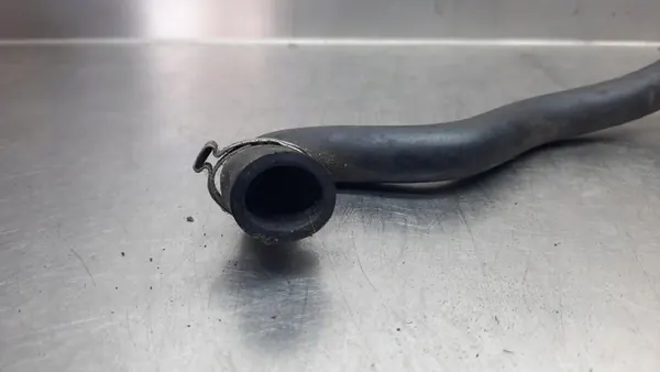 Tubería de aire 8692241 Volvo XC90 2.4D5 image 2