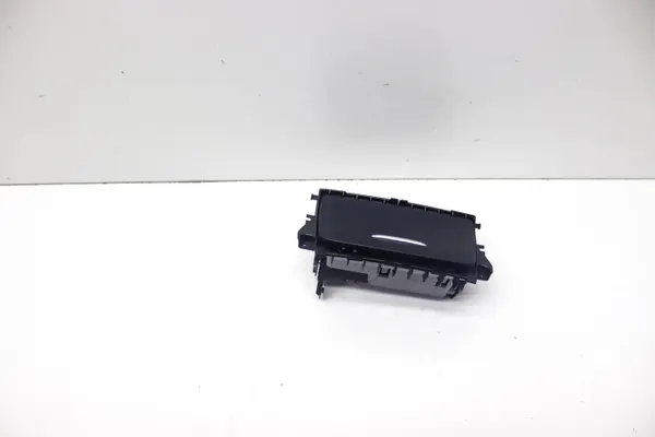 Cendrier Mercedes Classe A W176 OEM A1768100079 image 2