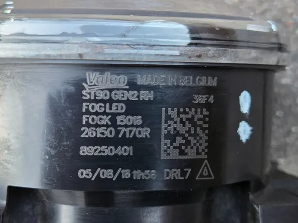 Phare droit halogène LED OEM 261507170R image 5