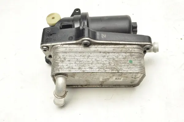 Refroidisseur d'huile Mercedes OEM A2465010501 pour CLA W117 2.2 CDI image 5